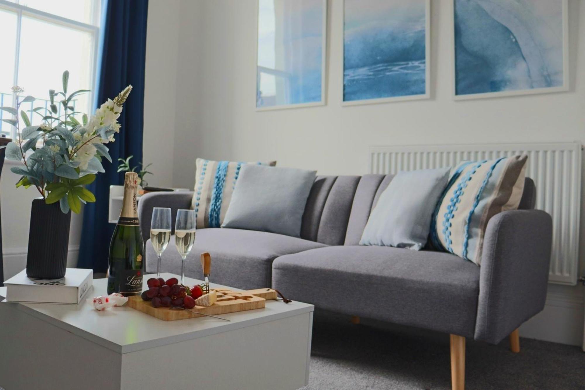 Brand New Modern Apartments Steps From Gloucester Quays Exterior foto