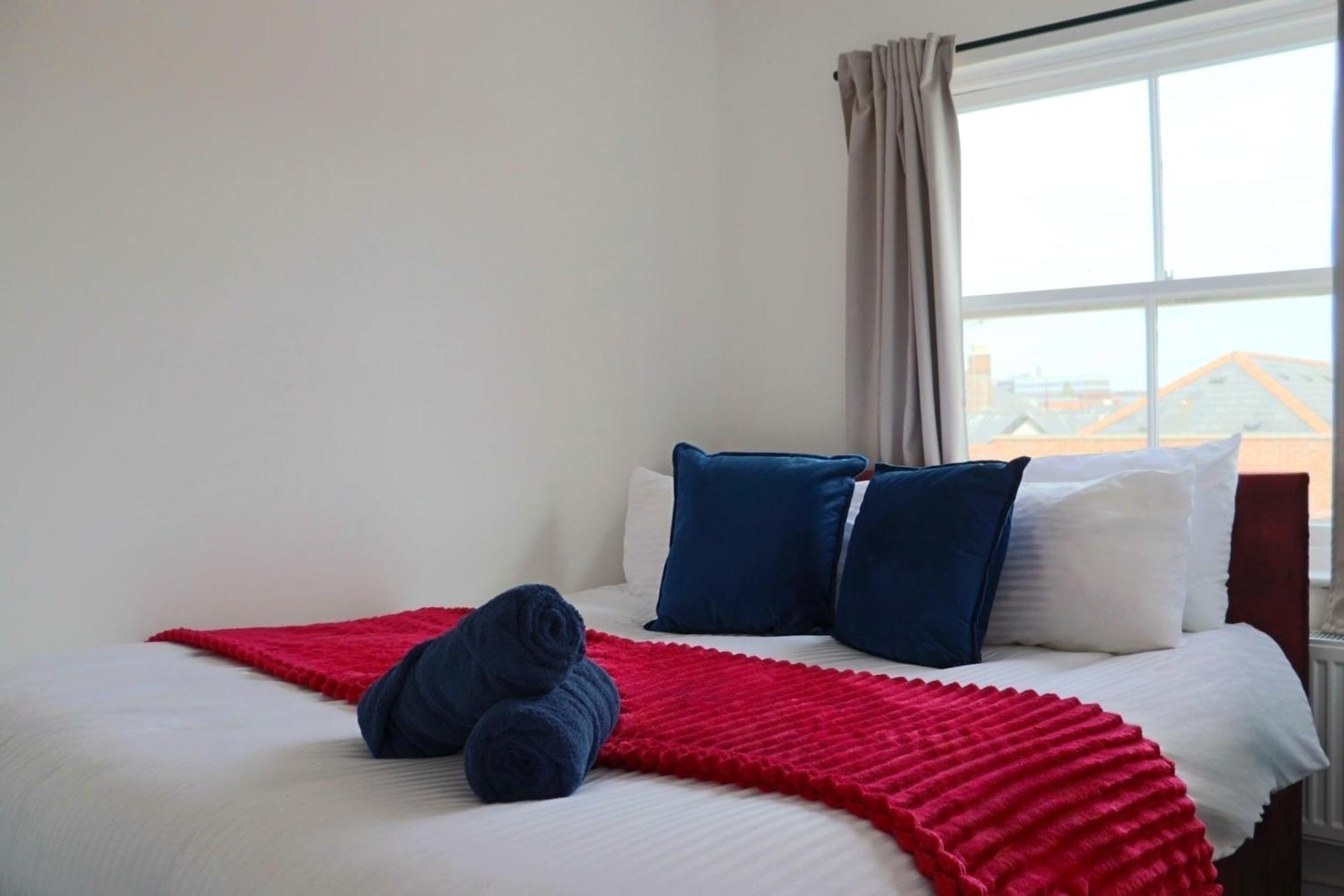Brand New Modern Apartments Steps From Gloucester Quays Exterior foto